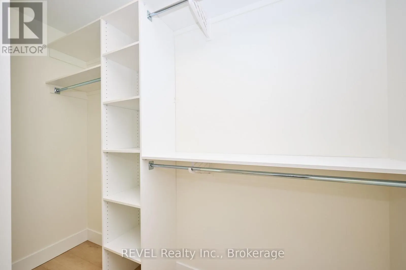 UPPER UNIT - 4652 BELFAST AVENUE #Upper Unit