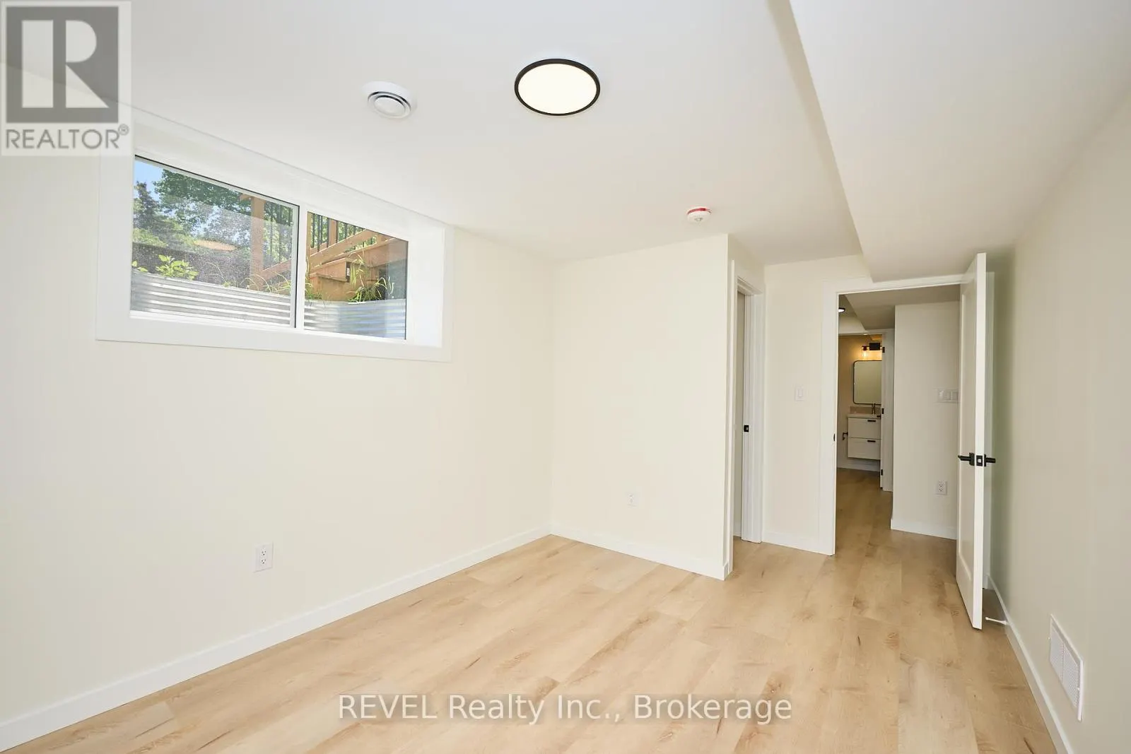 LOWER UNIT - 4650 BELFAST AVENUE #Lower Unit