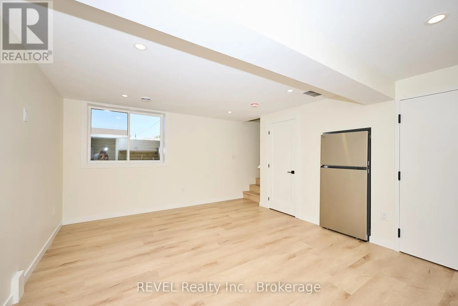 LOWER UNIT - 4650 BELFAST AVENUE #Lower Unit
