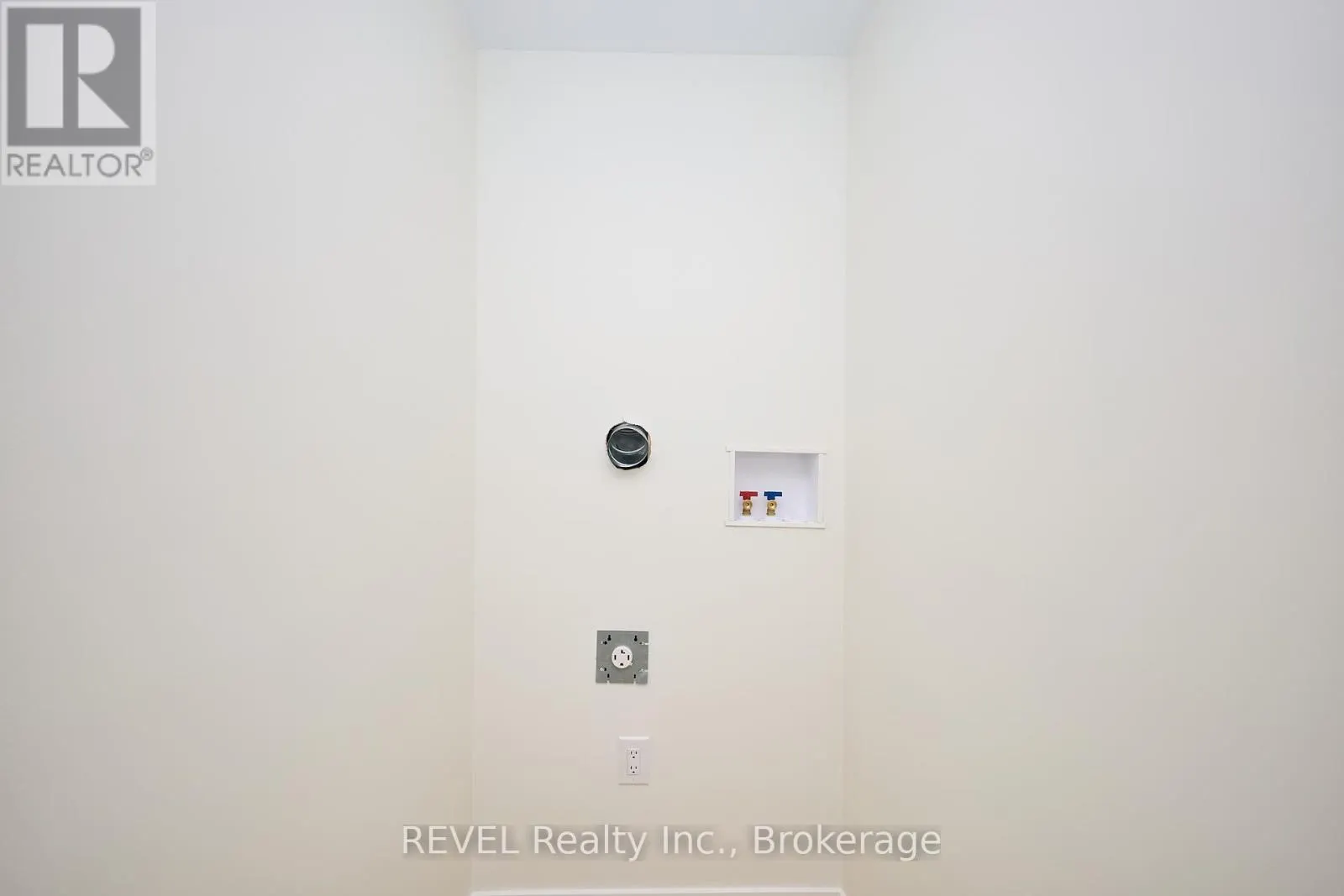 LOWER UNIT - 4650 BELFAST AVENUE #Lower Unit