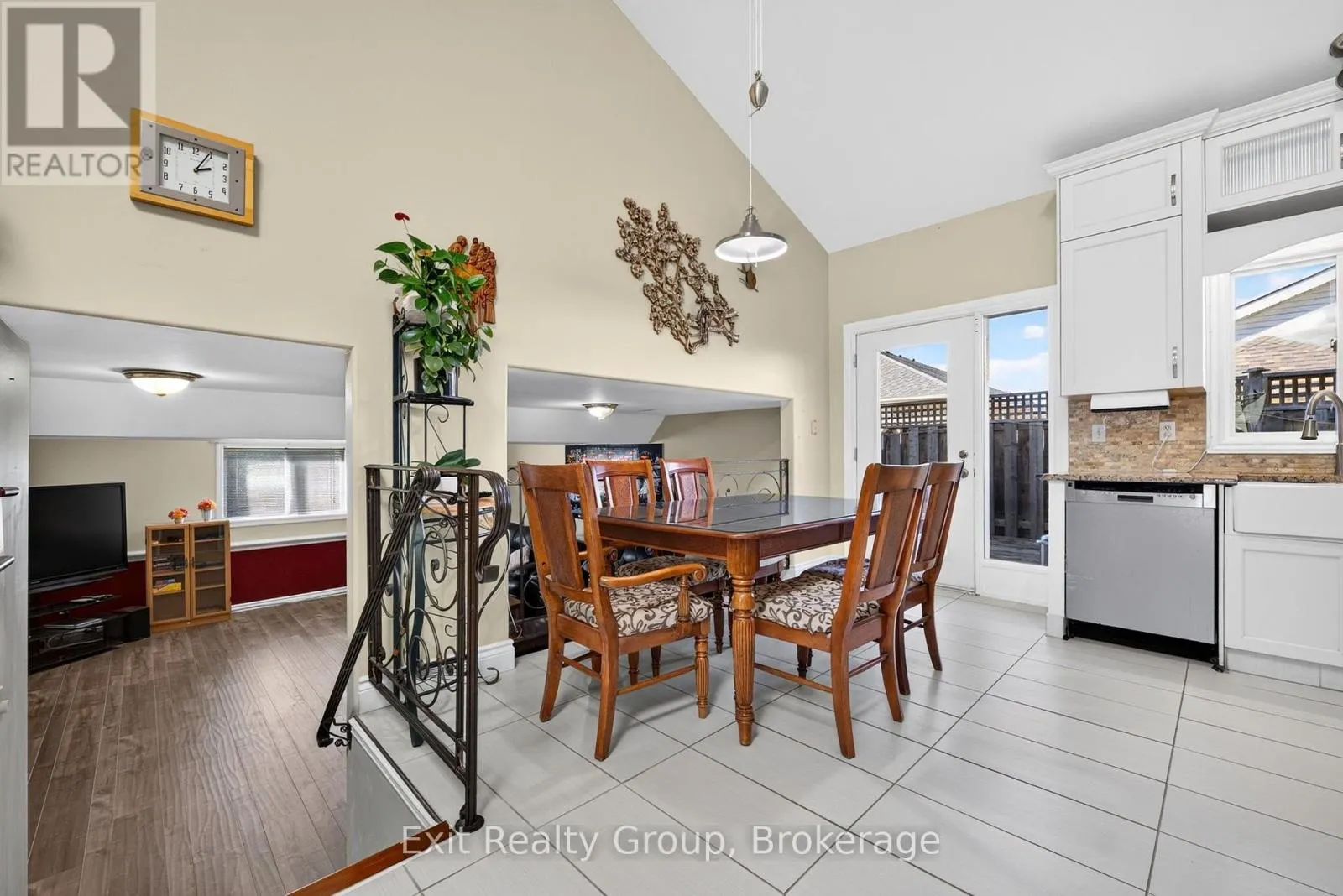 12 HURON LANE
