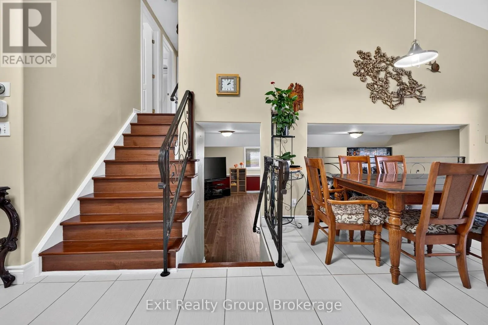 12 HURON LANE