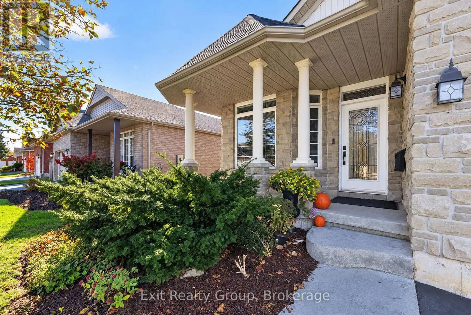 12 HURON LANE
