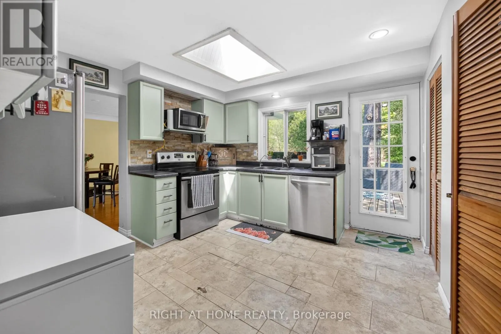 255 SHAVER ROAD