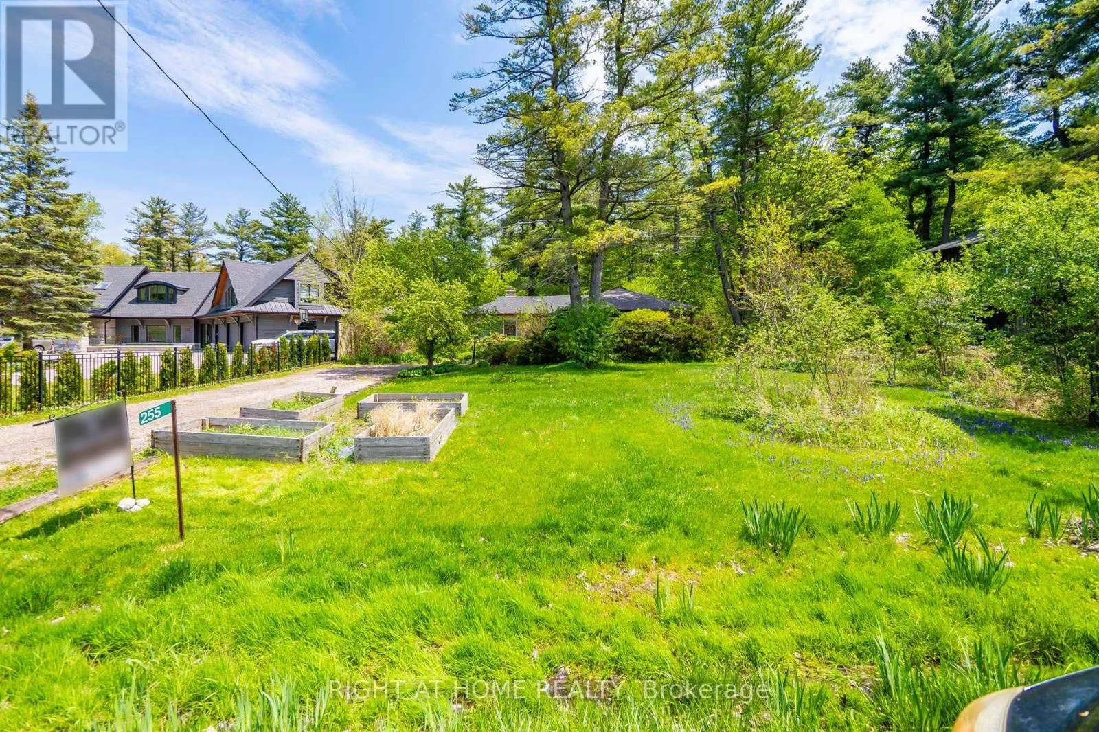255 SHAVER ROAD