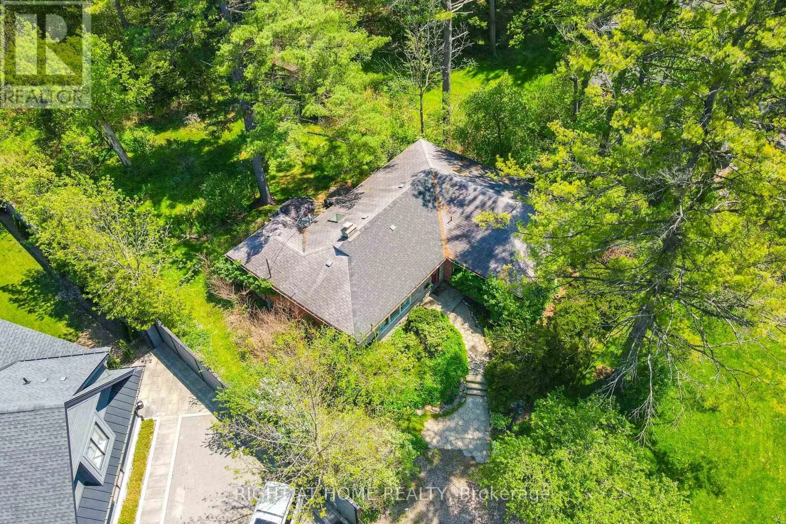 255 SHAVER ROAD