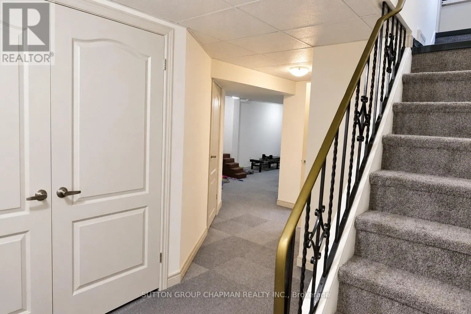 B - 43 FRONTENAC ROAD #B