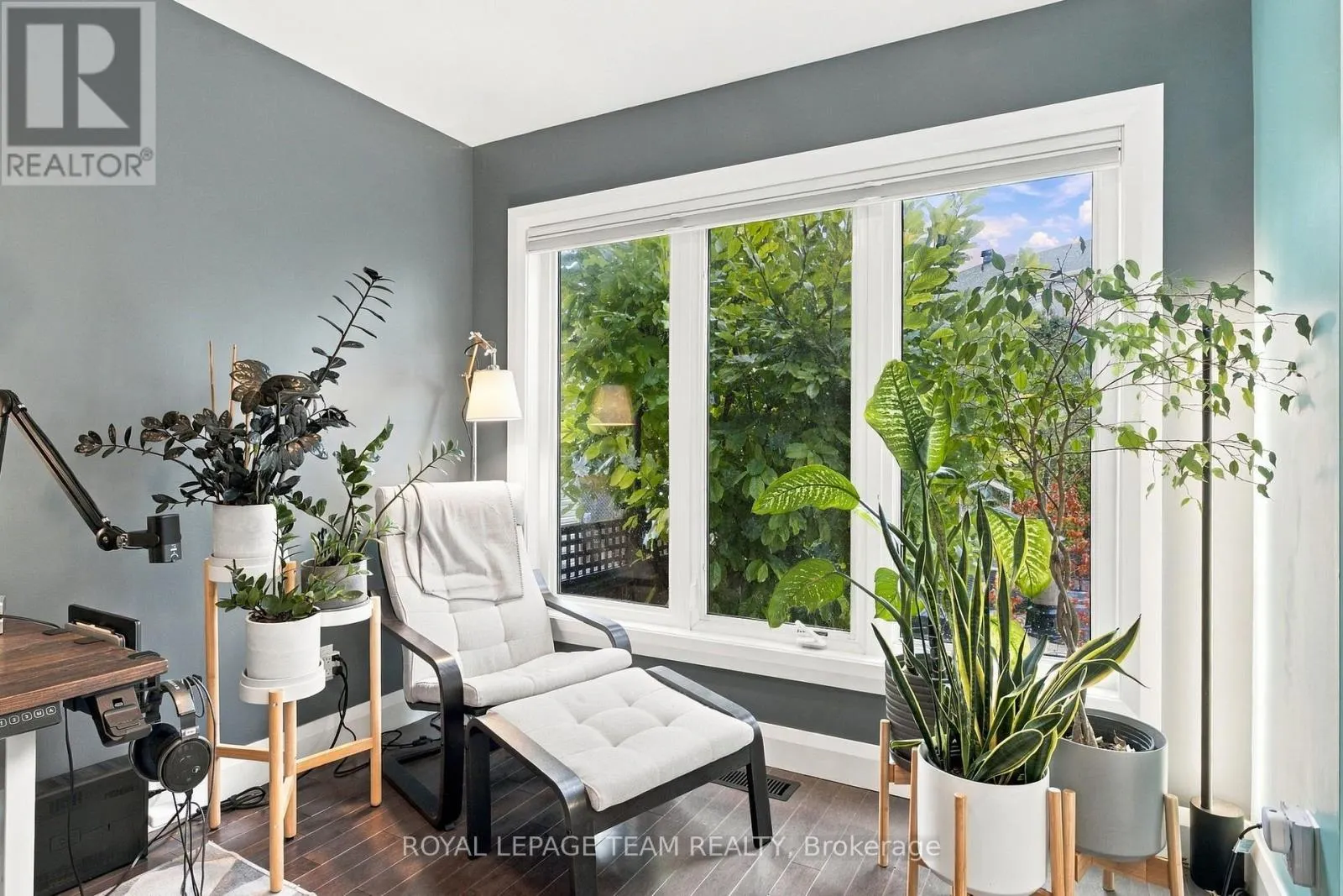 131 FORESTCREST STREET