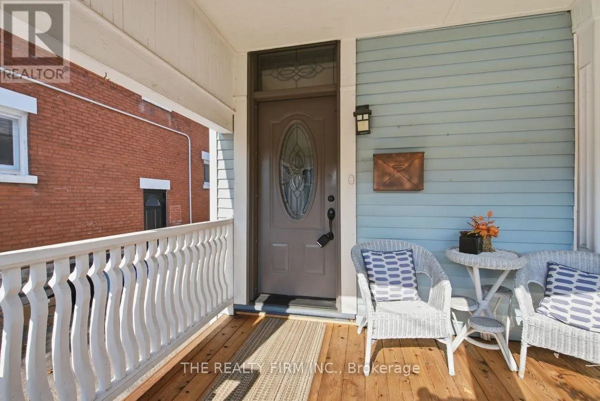 74 BRUCE STREET