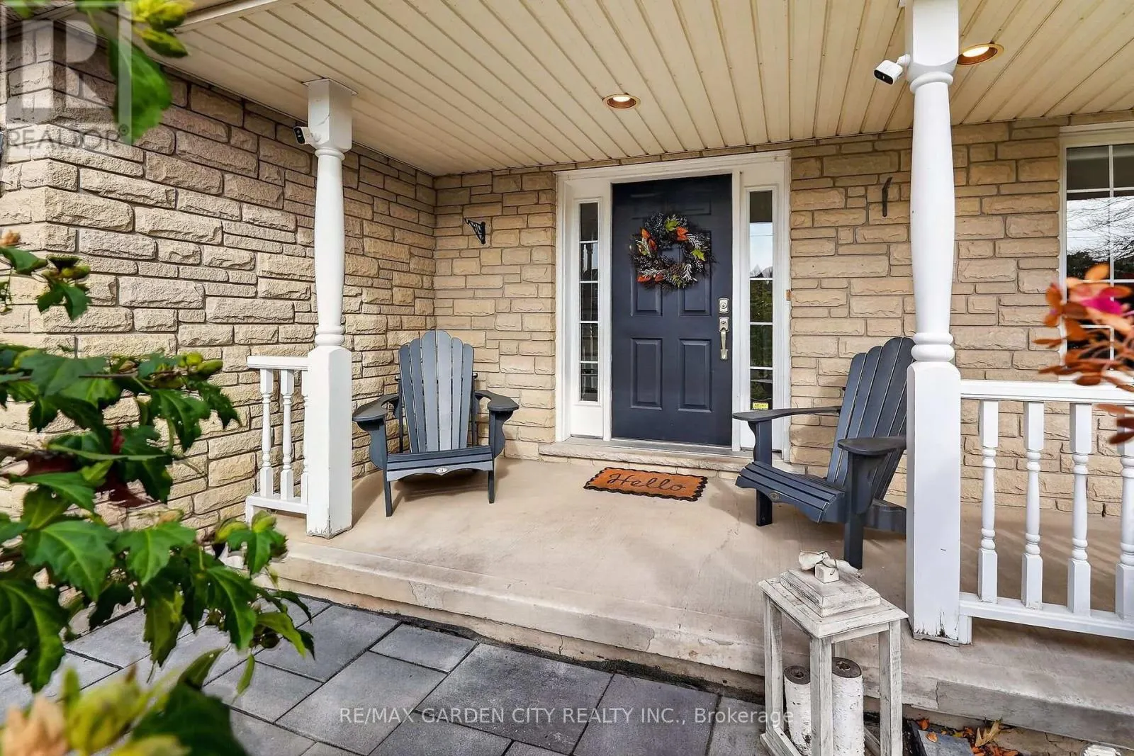 3993 AZALEA CRESCENT