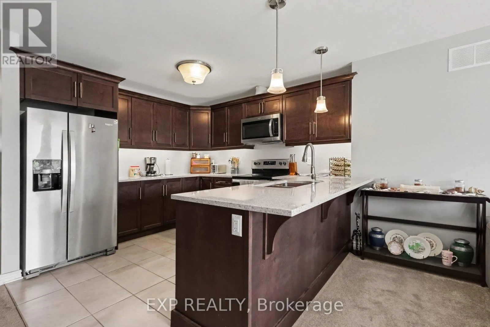 82 MORGAN CLOUTHIER WAY