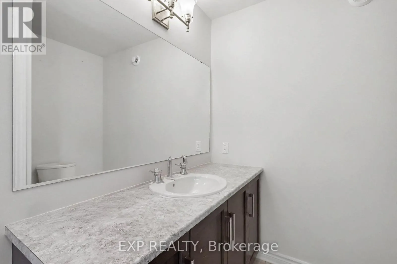 82 MORGAN CLOUTHIER WAY