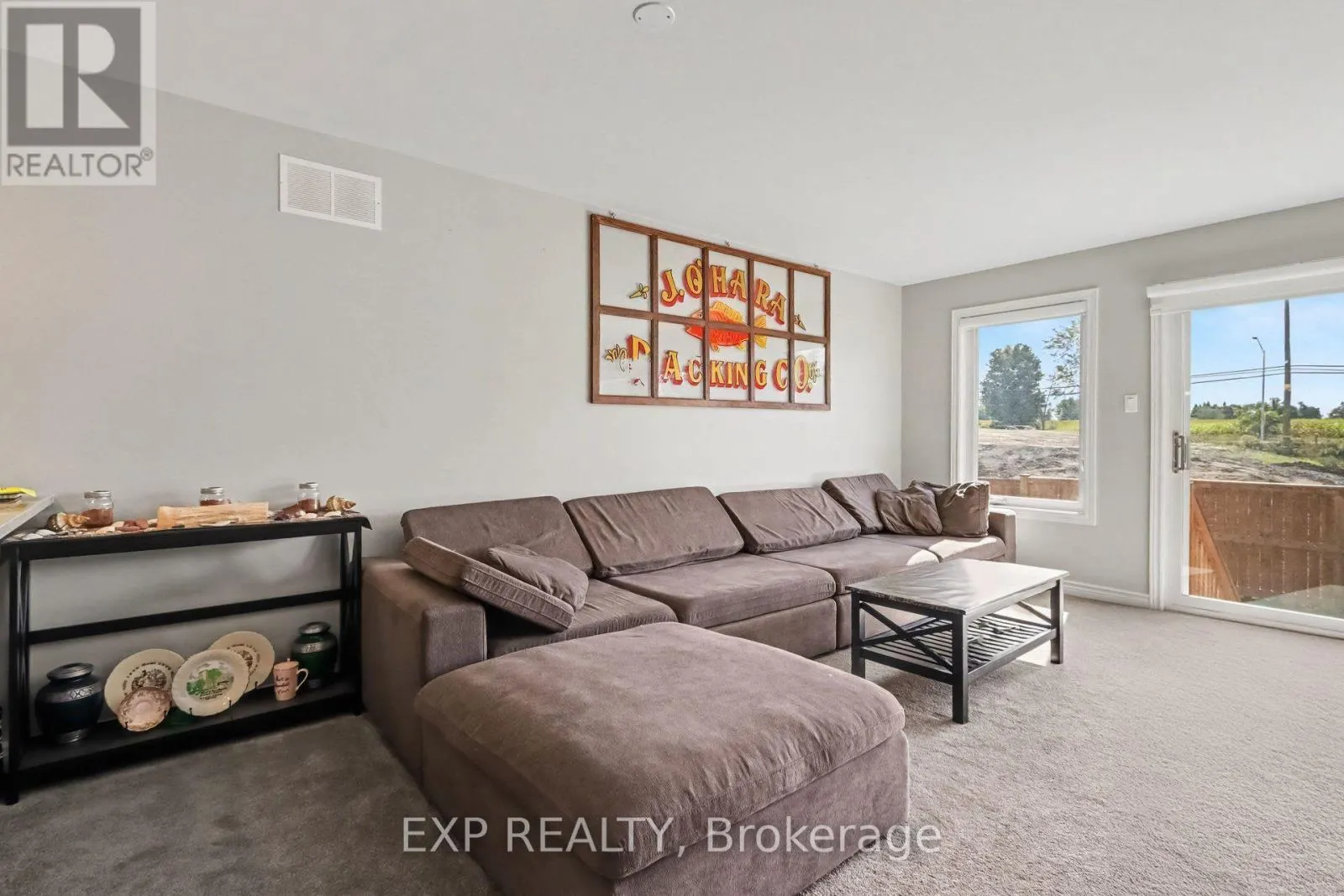82 MORGAN CLOUTHIER WAY