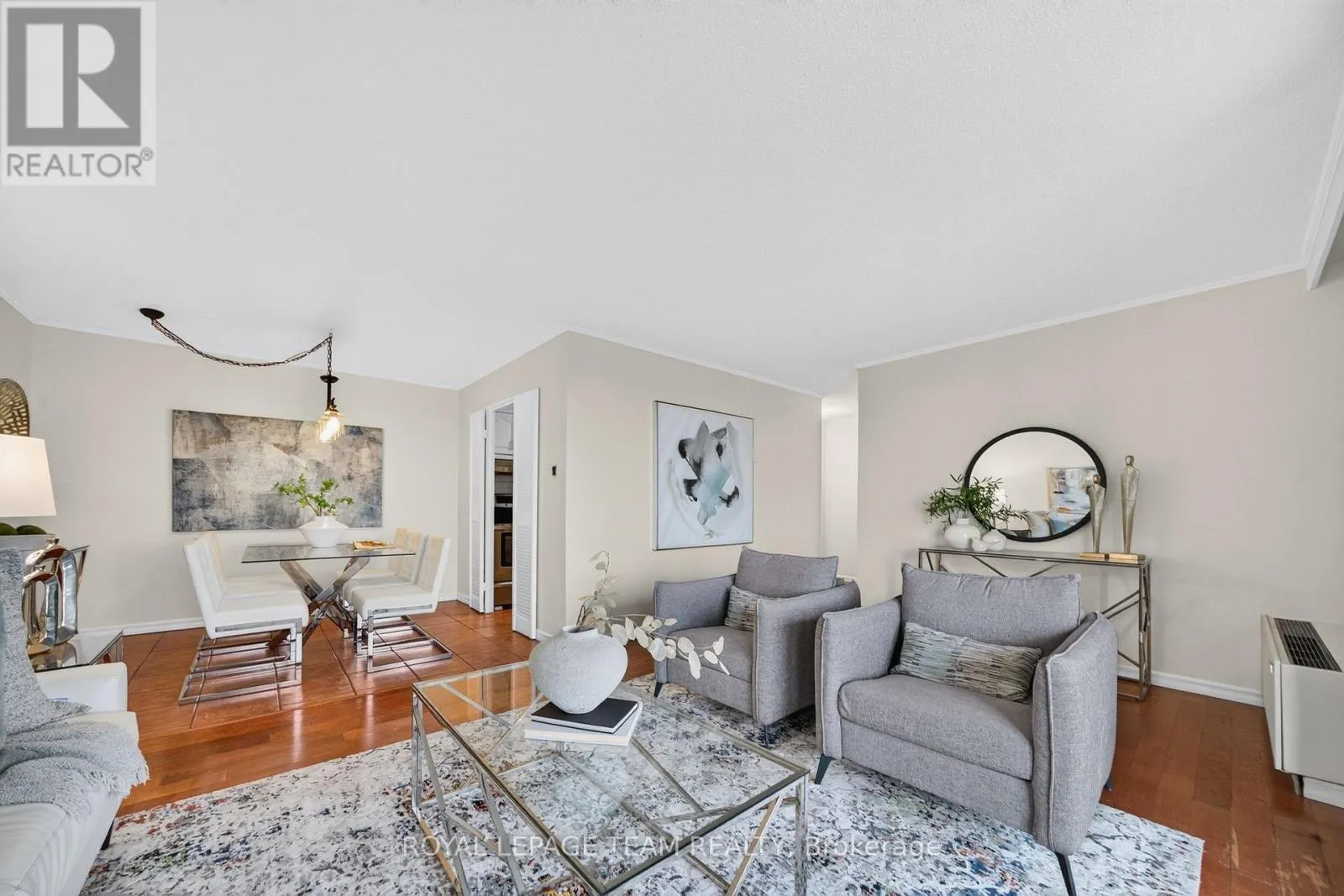 2705 - 1025 RICHMOND ROAD