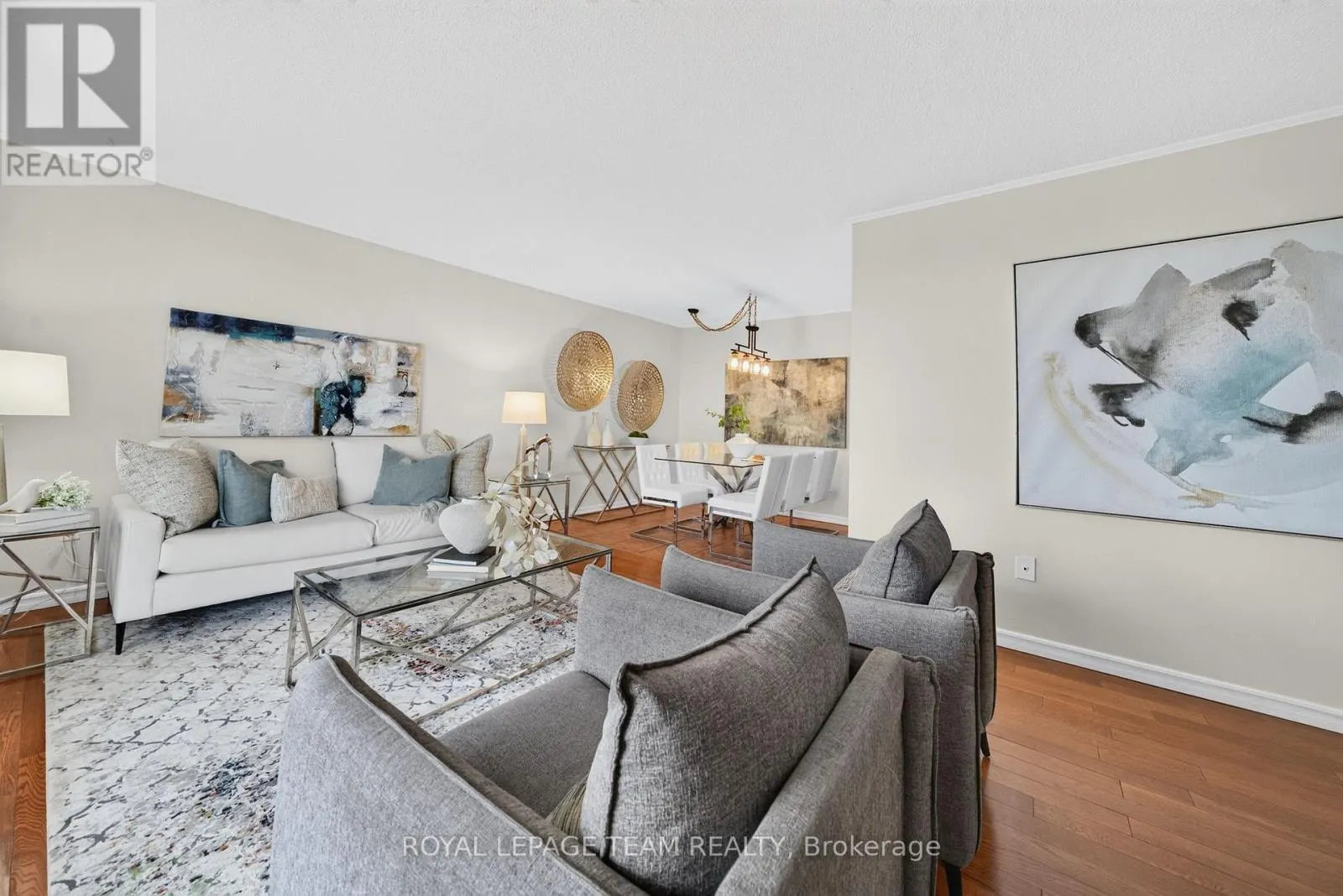 2705 - 1025 RICHMOND ROAD