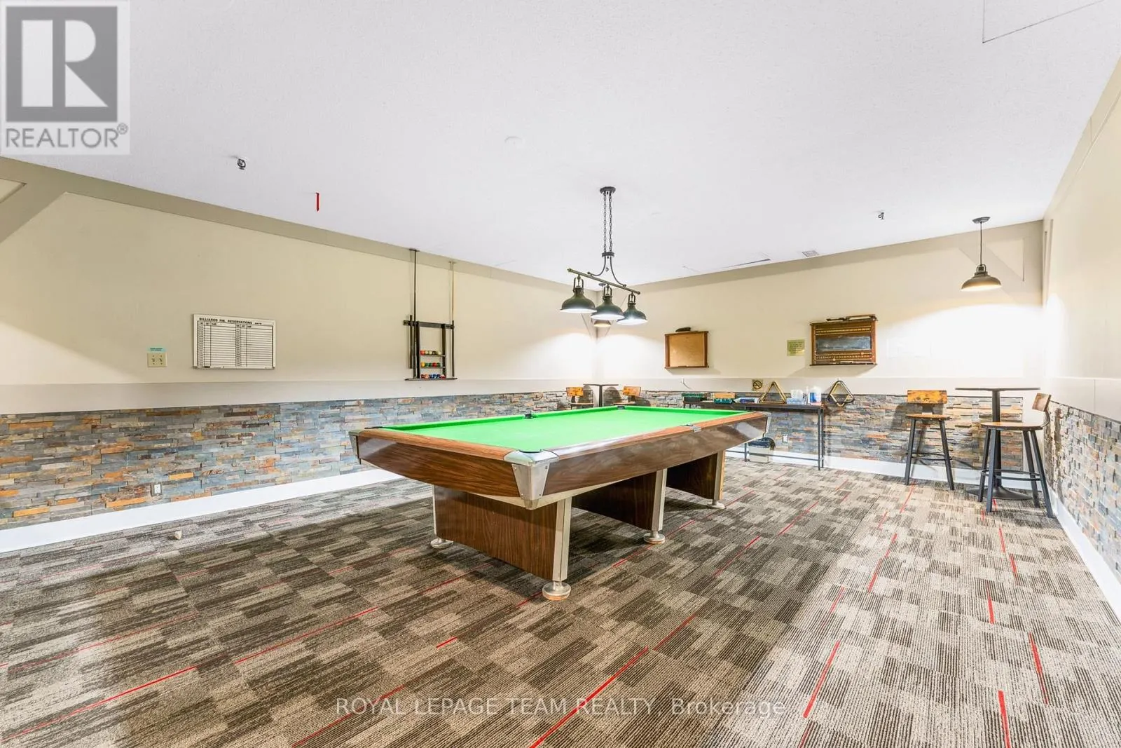 2705 - 1025 RICHMOND ROAD
