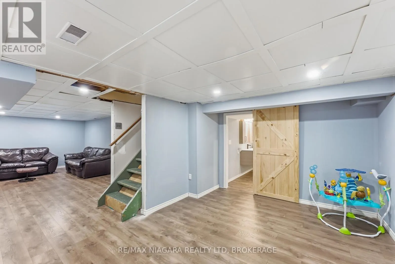 163 CHAMPLAIN DRIVE
