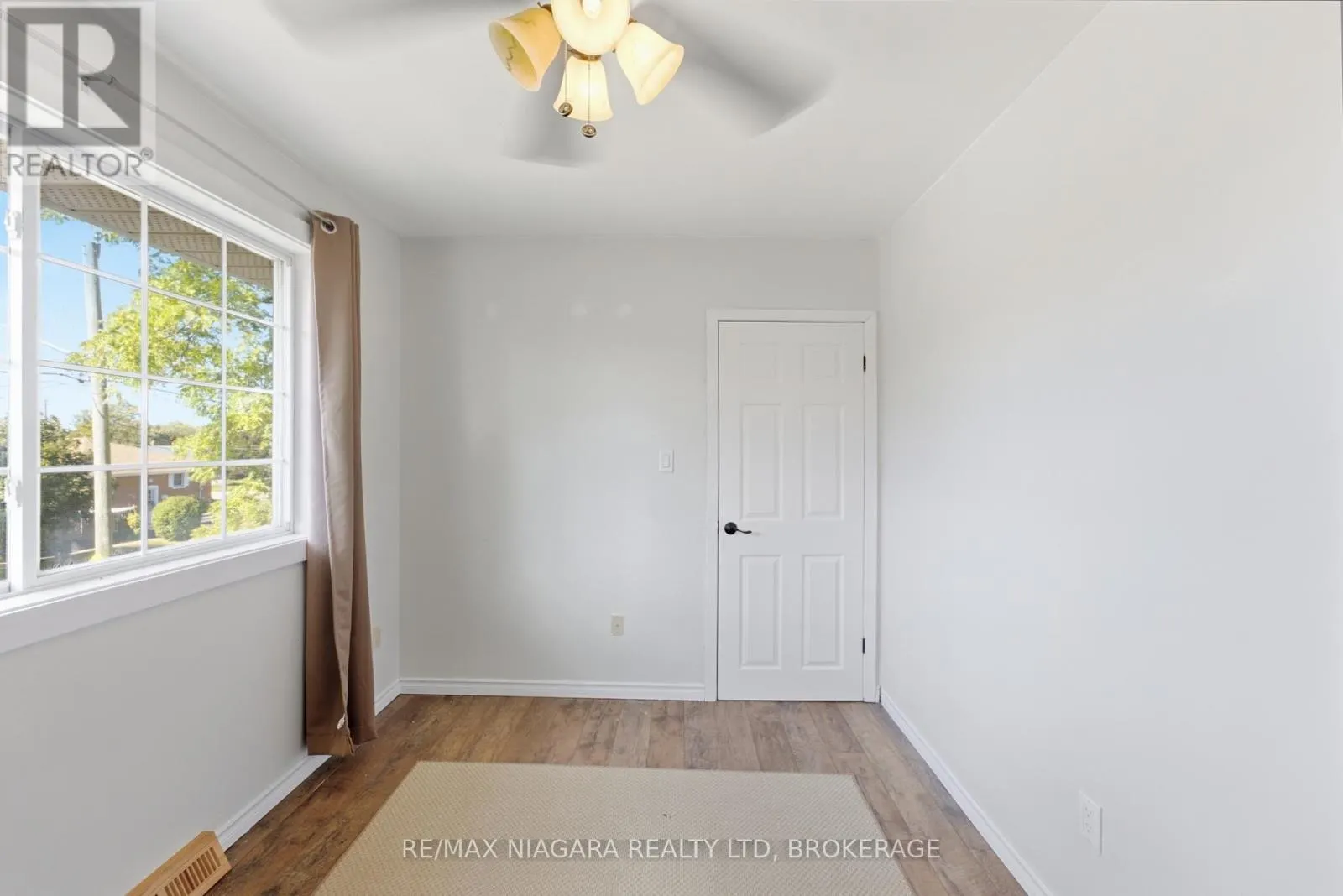 163 CHAMPLAIN DRIVE