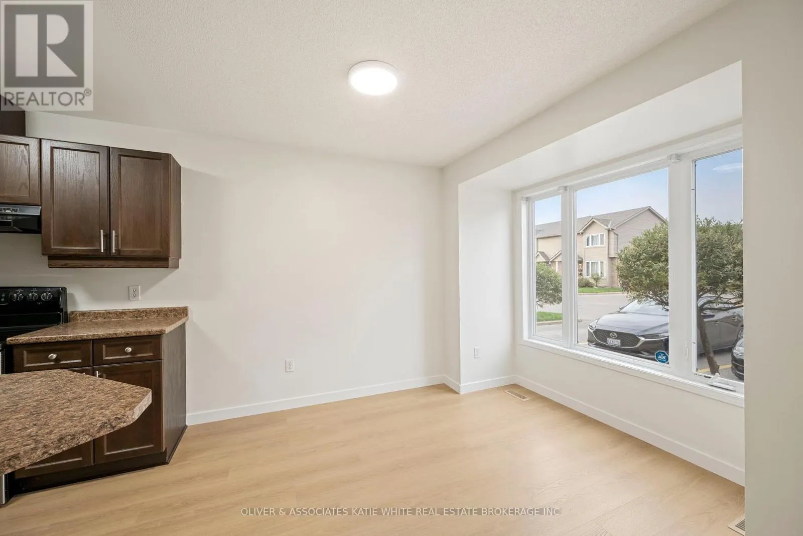 20 - 1600 MICKLEBOROUGH DRIVE #20