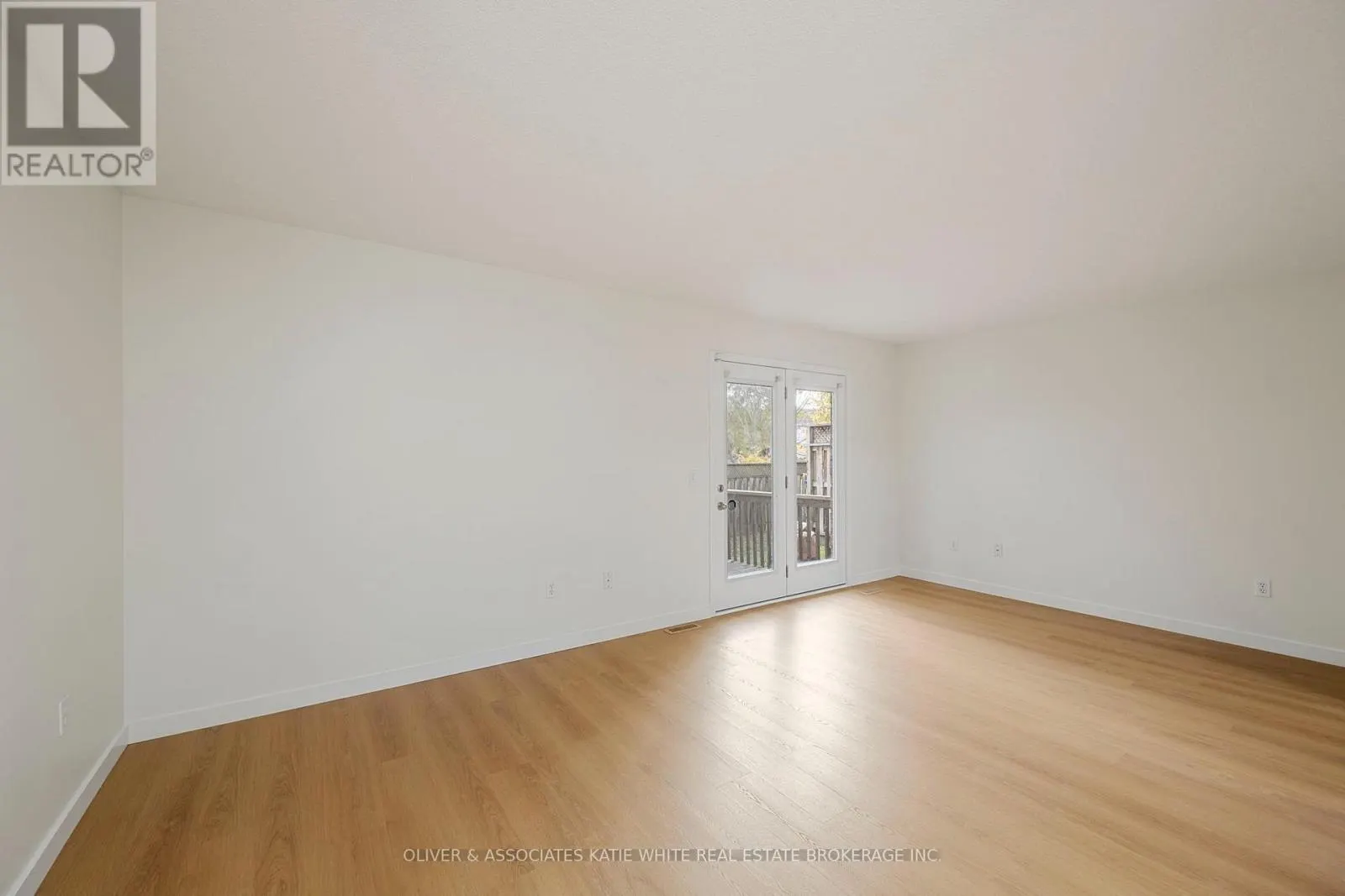 20 - 1600 MICKLEBOROUGH DRIVE #20