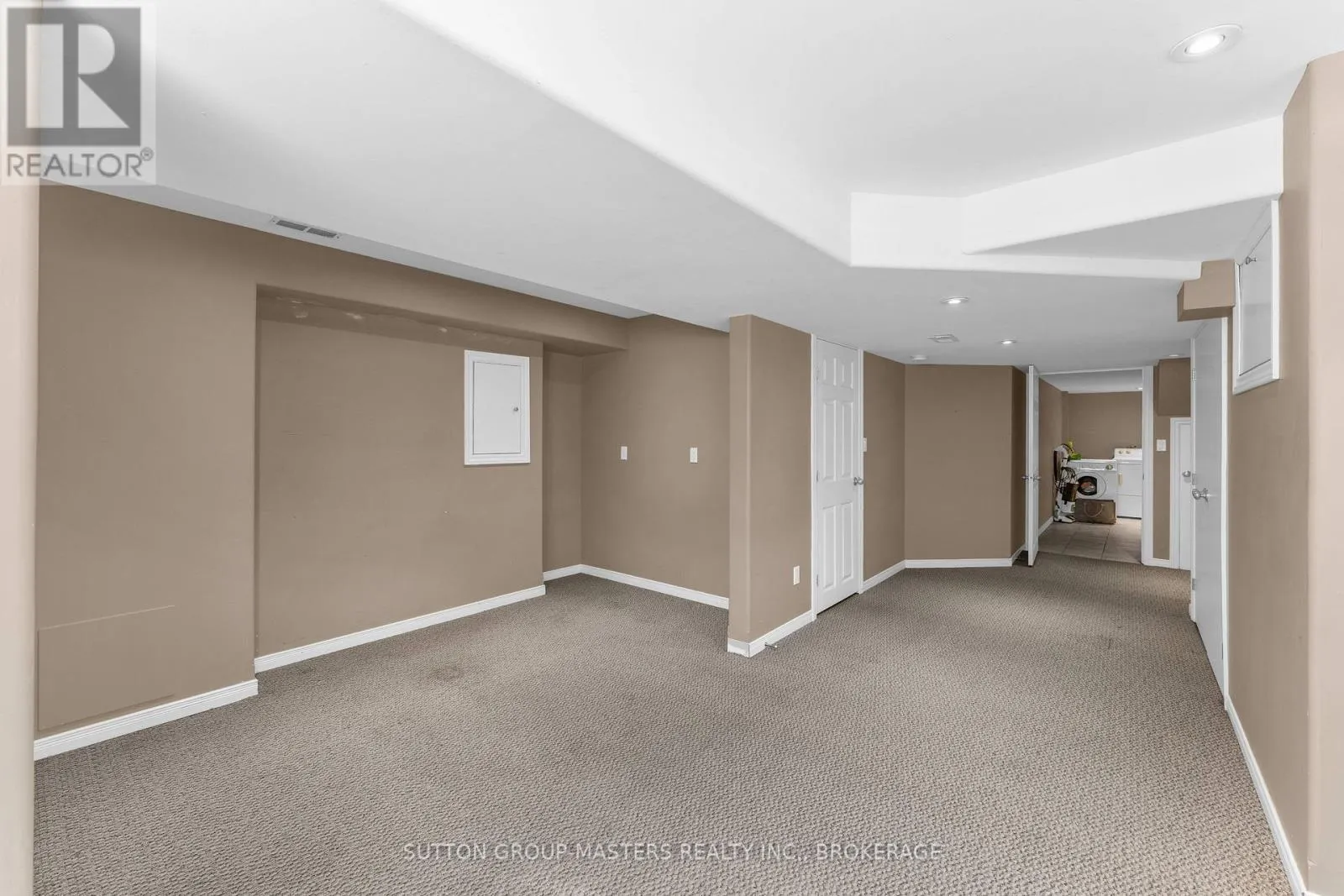 901 NEWMARKET LANE