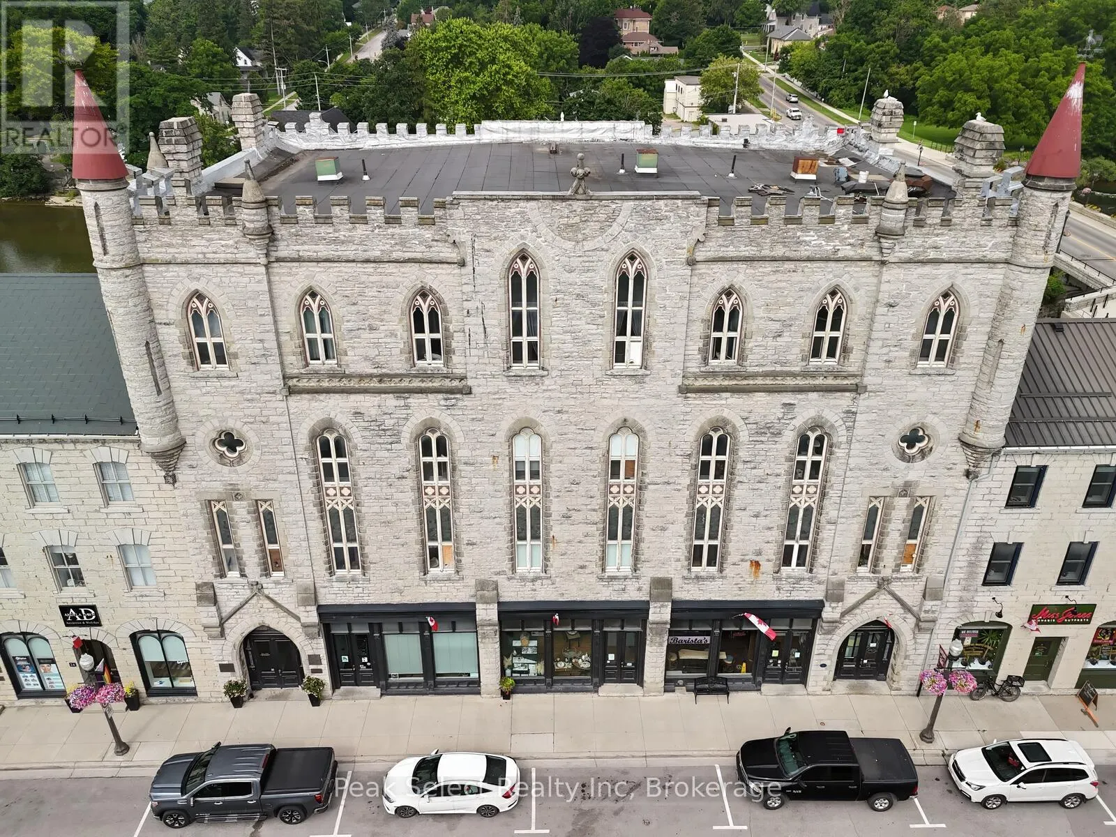 21 - 20 WATER STREET SOUTH #21
