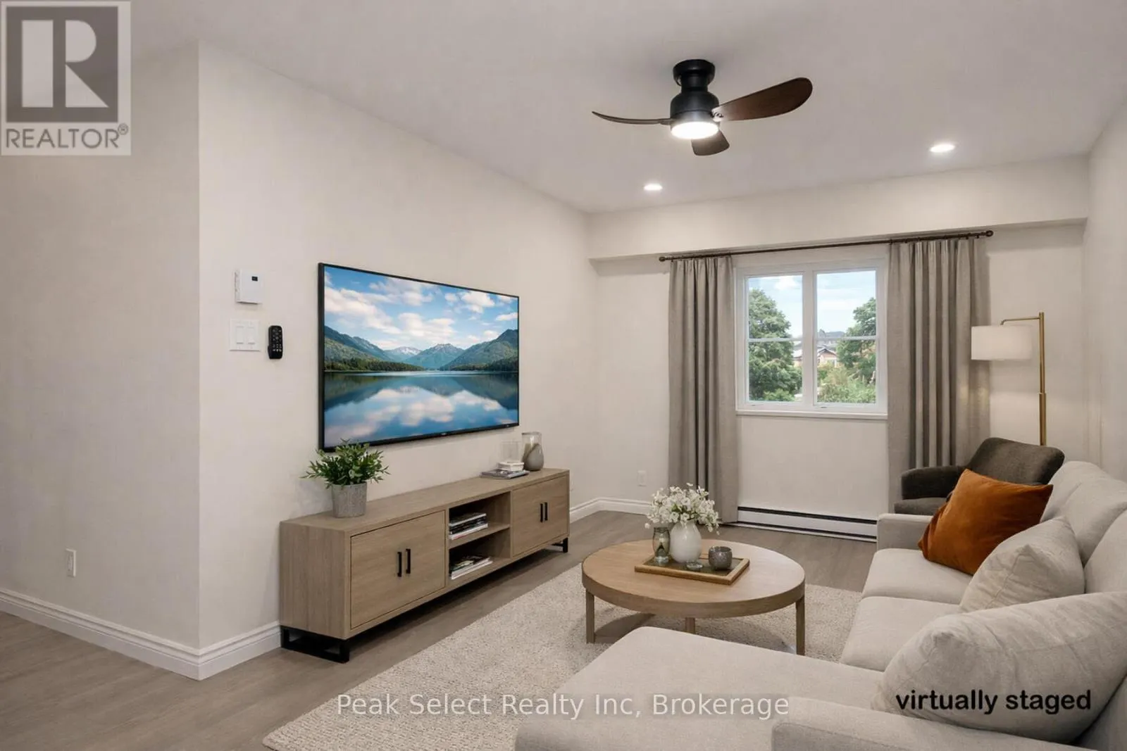 21 - 20 WATER STREET SOUTH #21