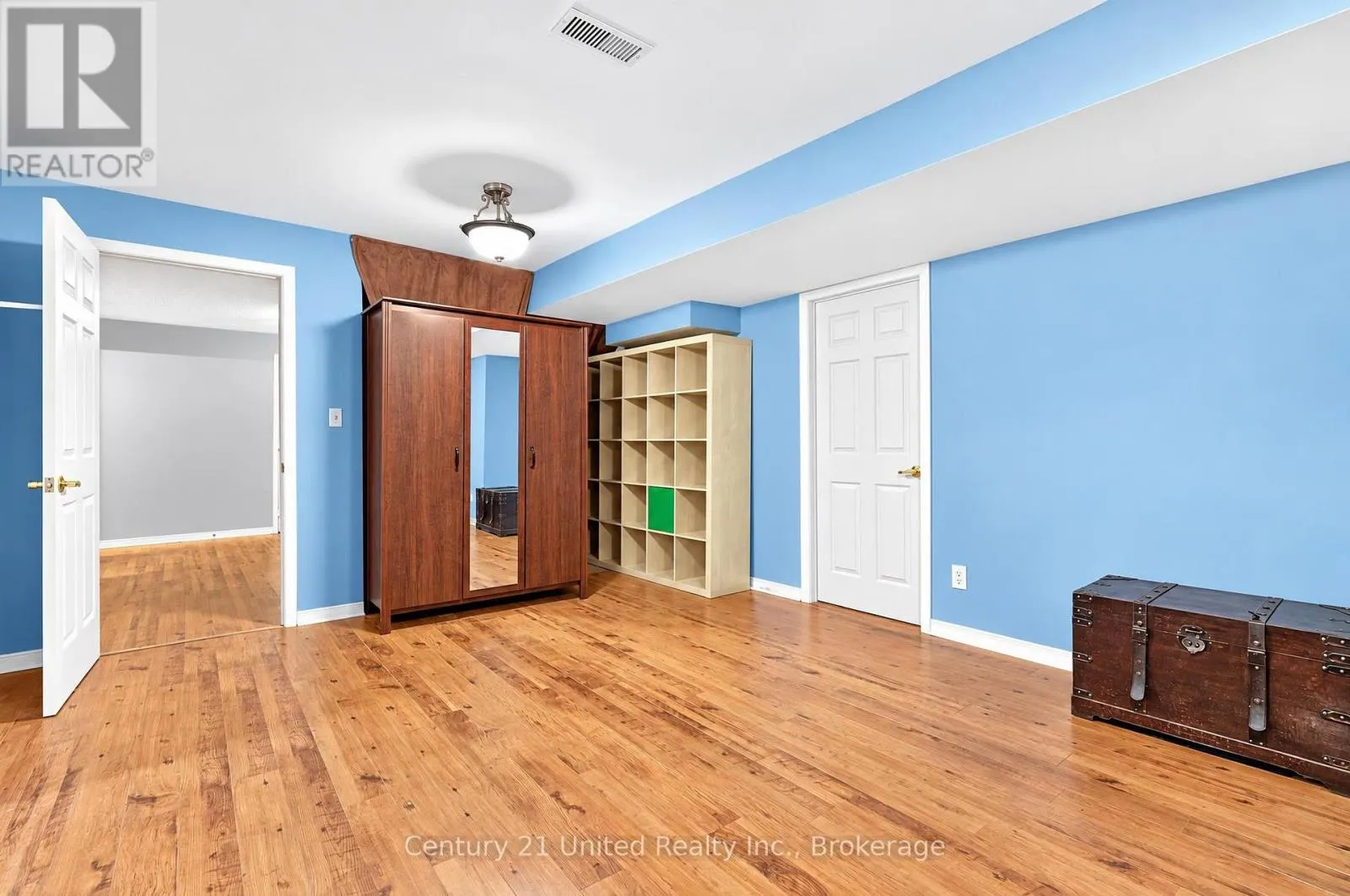 1373 WILDLARK DRIVE