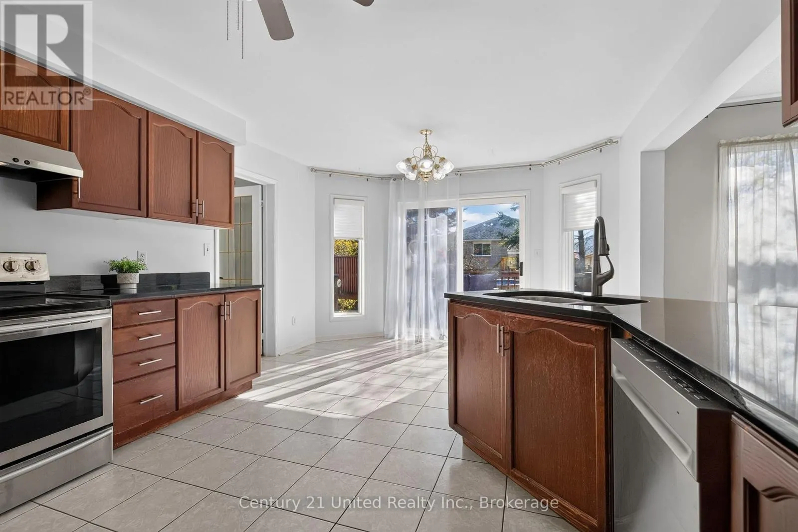 1373 WILDLARK DRIVE