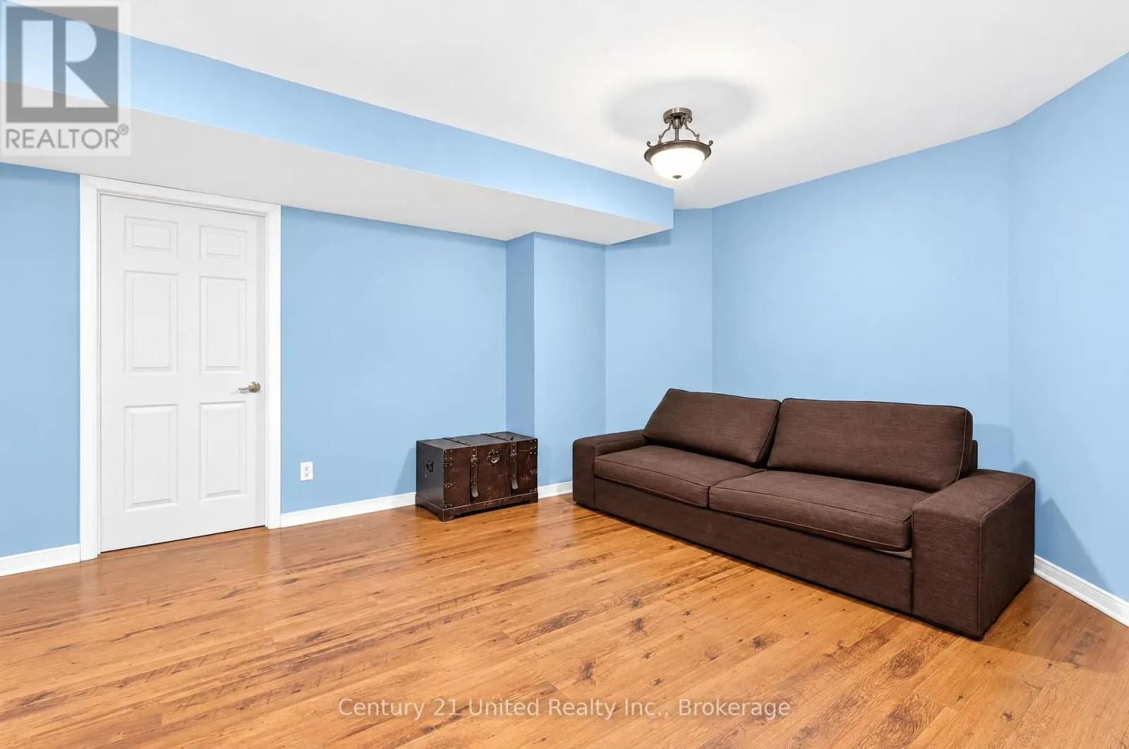 1373 WILDLARK DRIVE