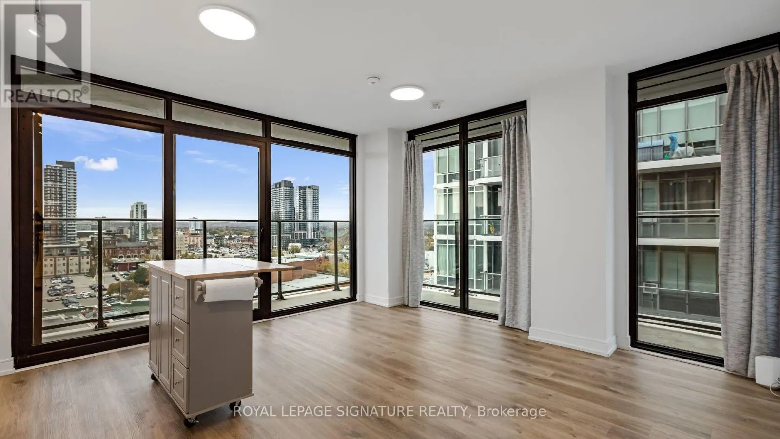 1310 - 1 JARVIS STREET