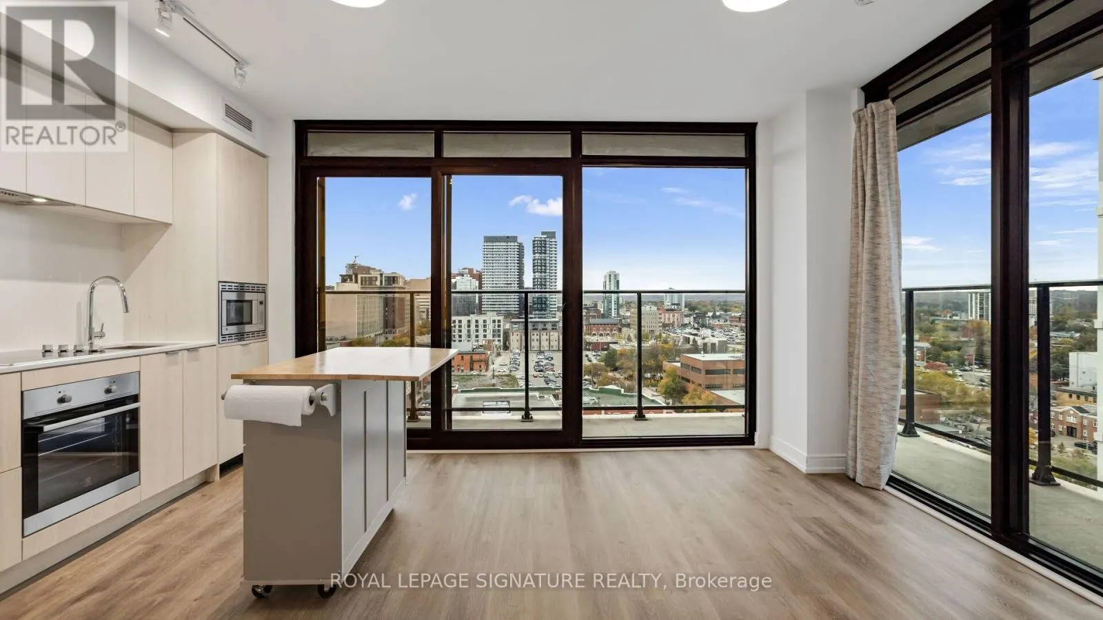 1310 - 1 JARVIS STREET