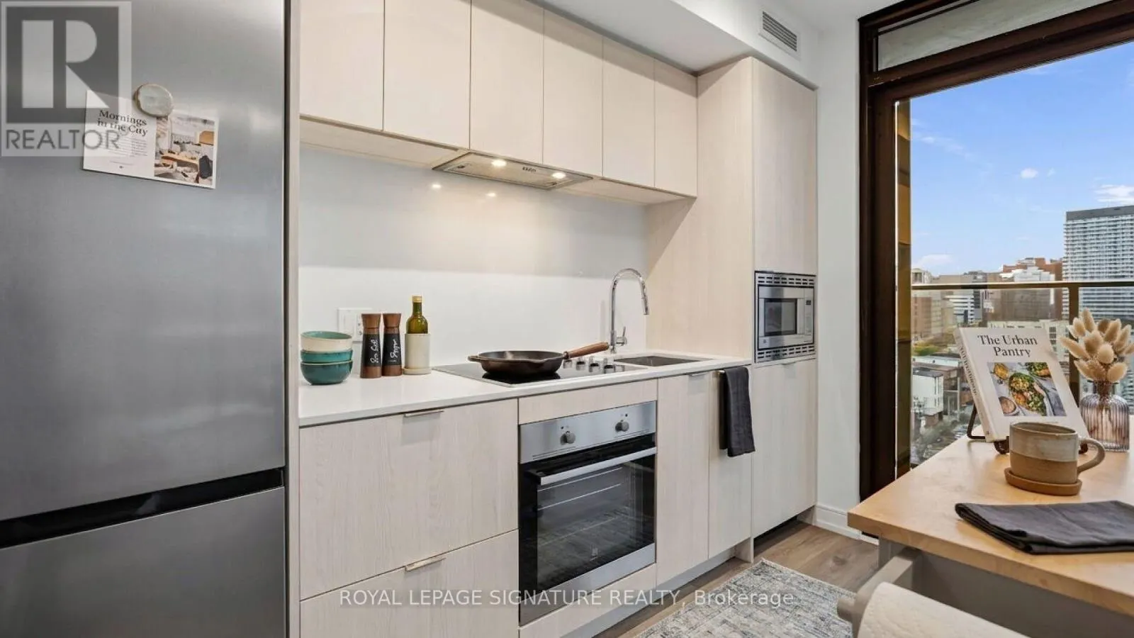 1310 - 1 JARVIS STREET