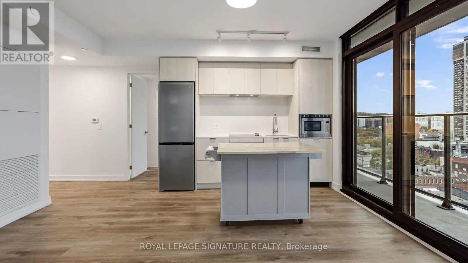 1310 - 1 JARVIS STREET