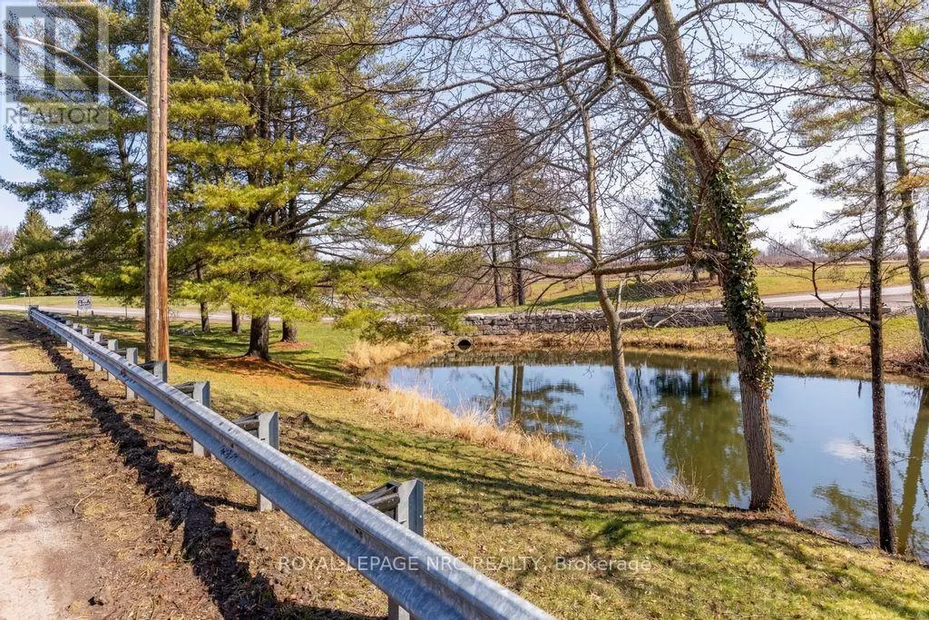 245 NIVEN ROAD