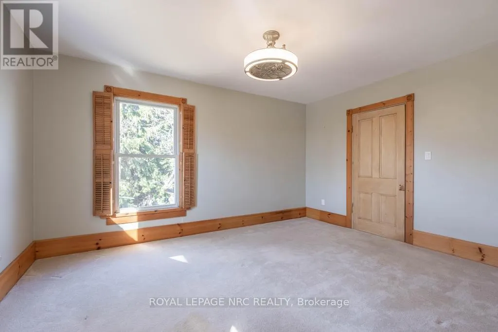 245 NIVEN ROAD