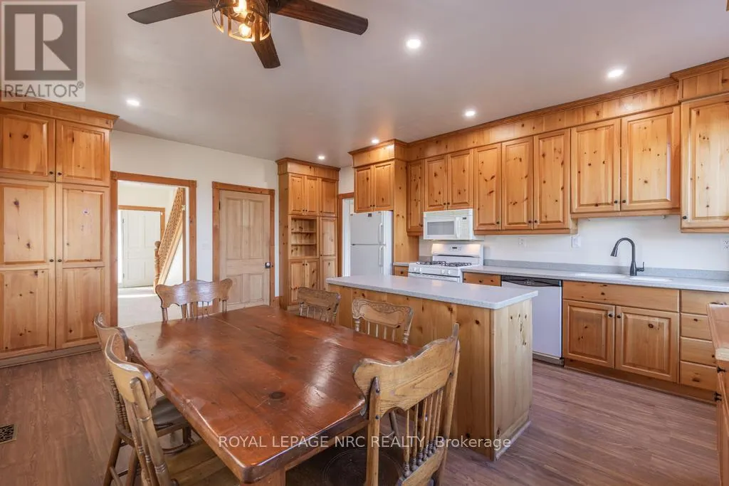 245 NIVEN ROAD