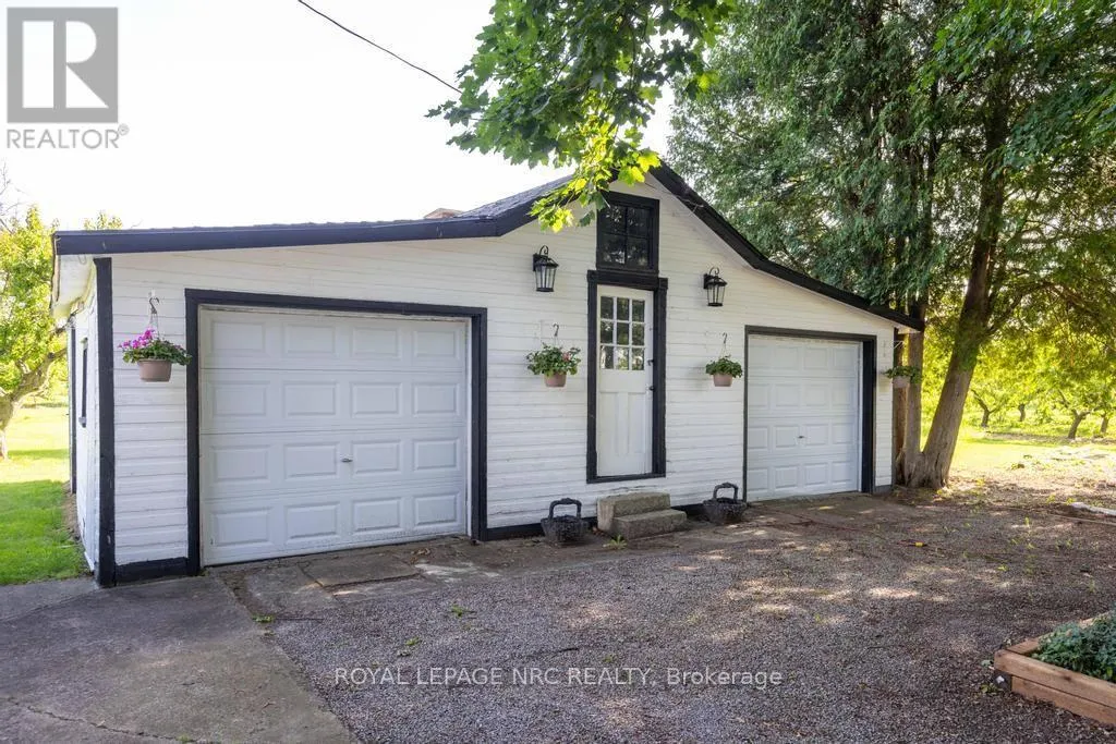 245 NIVEN ROAD