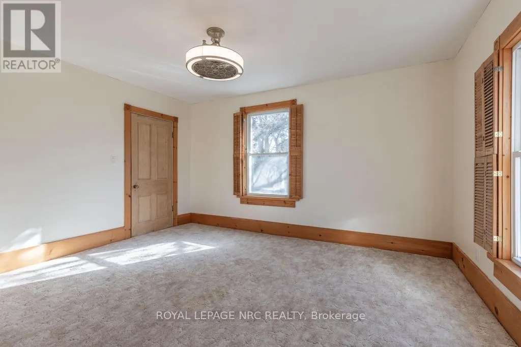 245 NIVEN ROAD