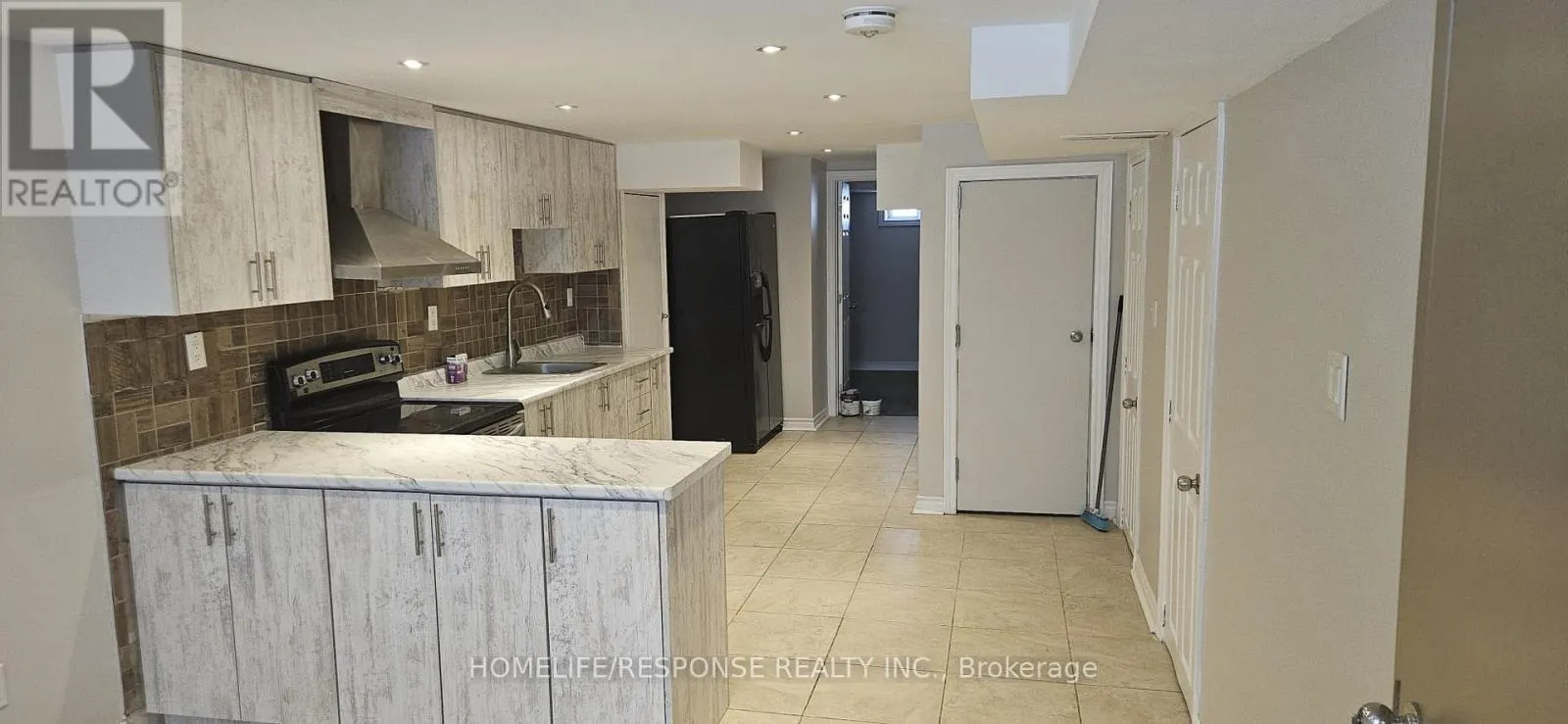 BASEMENT - 43 WOODLAWN AVENUE