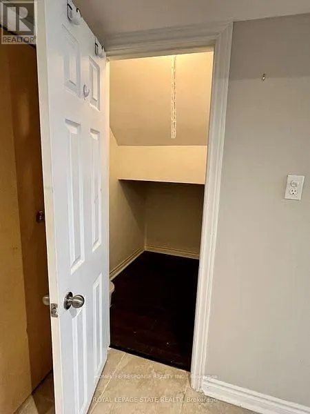 BASEMENT - 43 WOODLAWN AVENUE