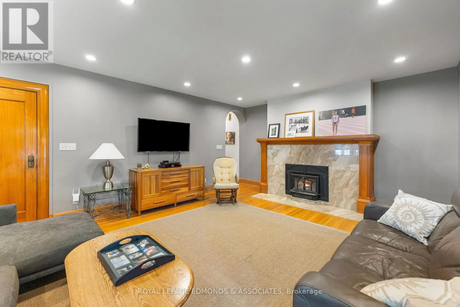 202 MARGARET STREET