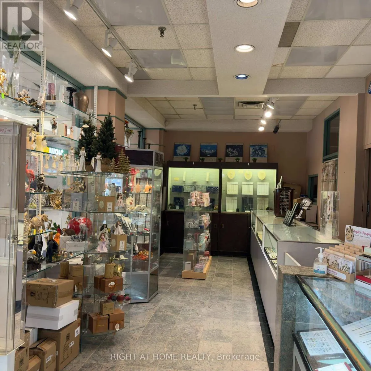 640 MOHAWK RD W ROAD
