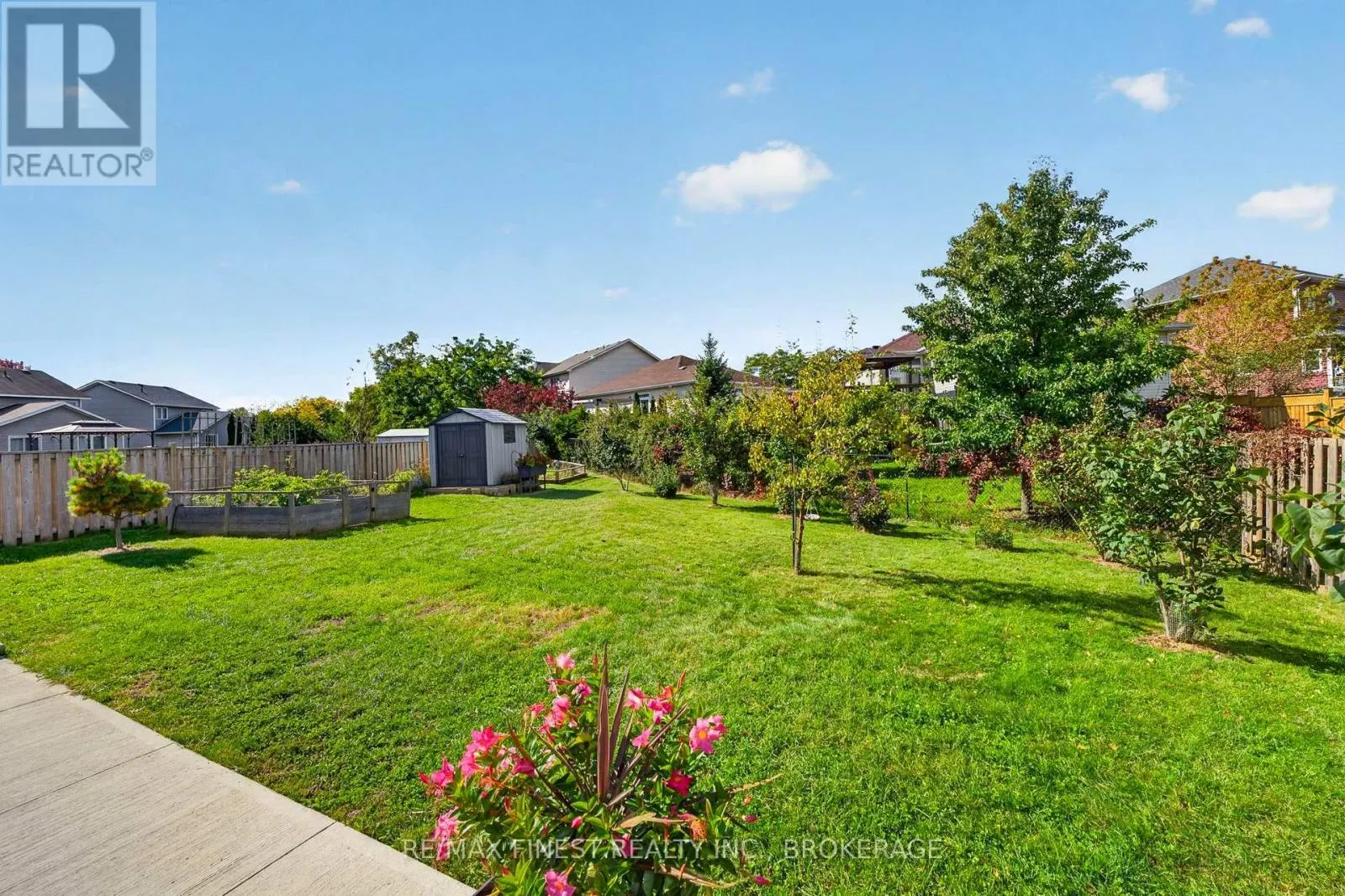 726 MARGARET WAY