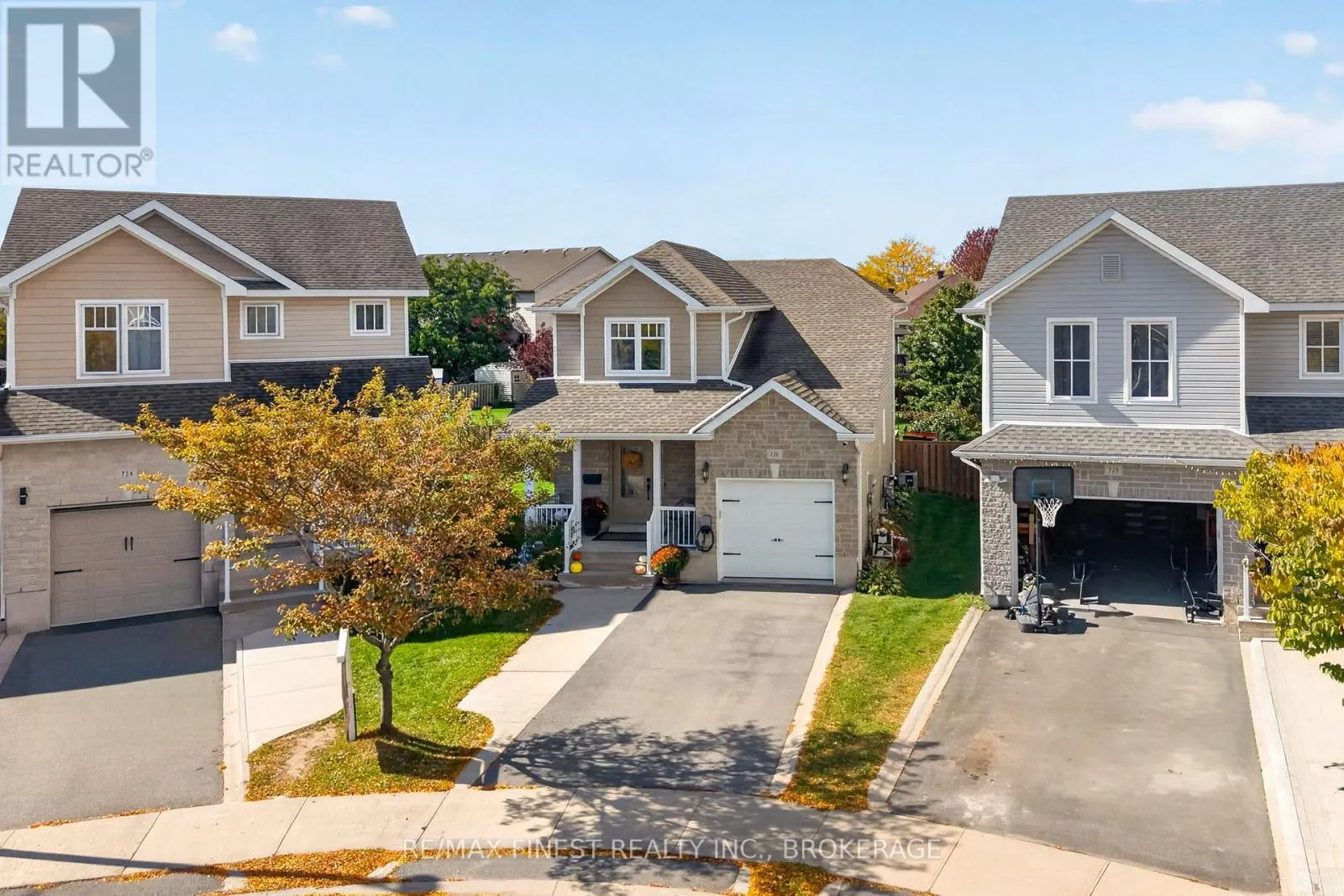 726 MARGARET WAY