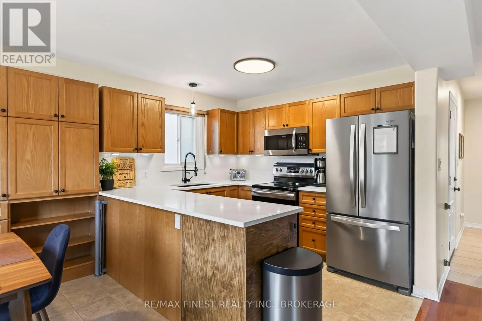 726 MARGARET WAY