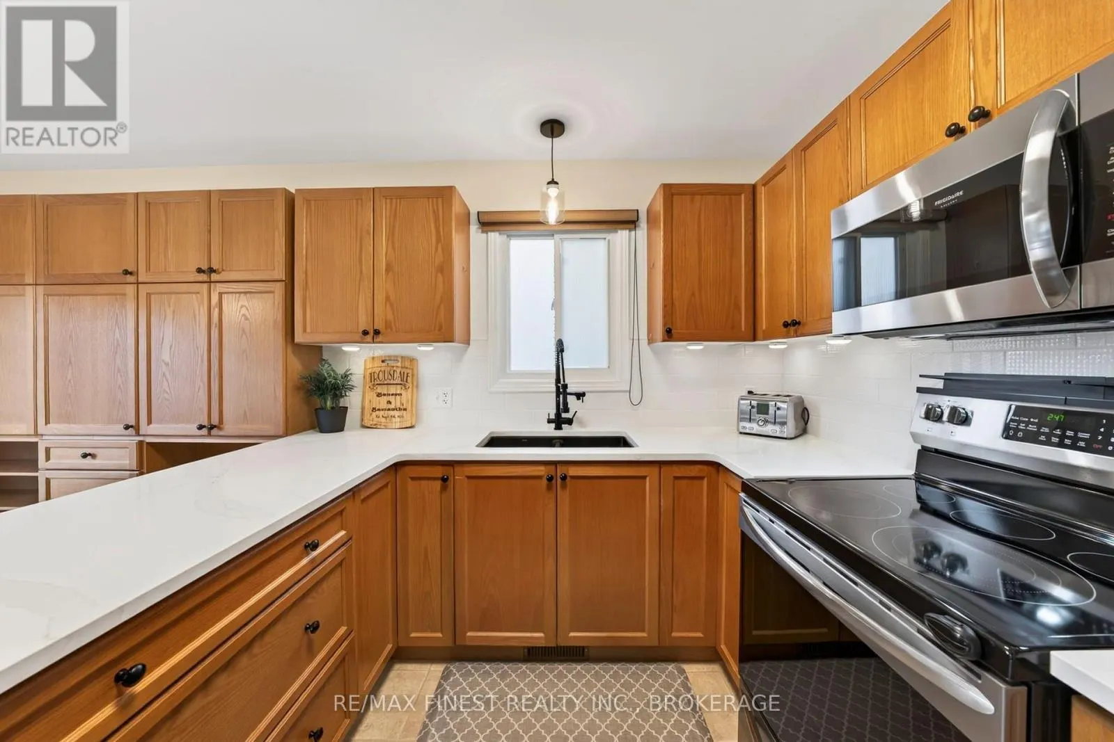 726 MARGARET WAY