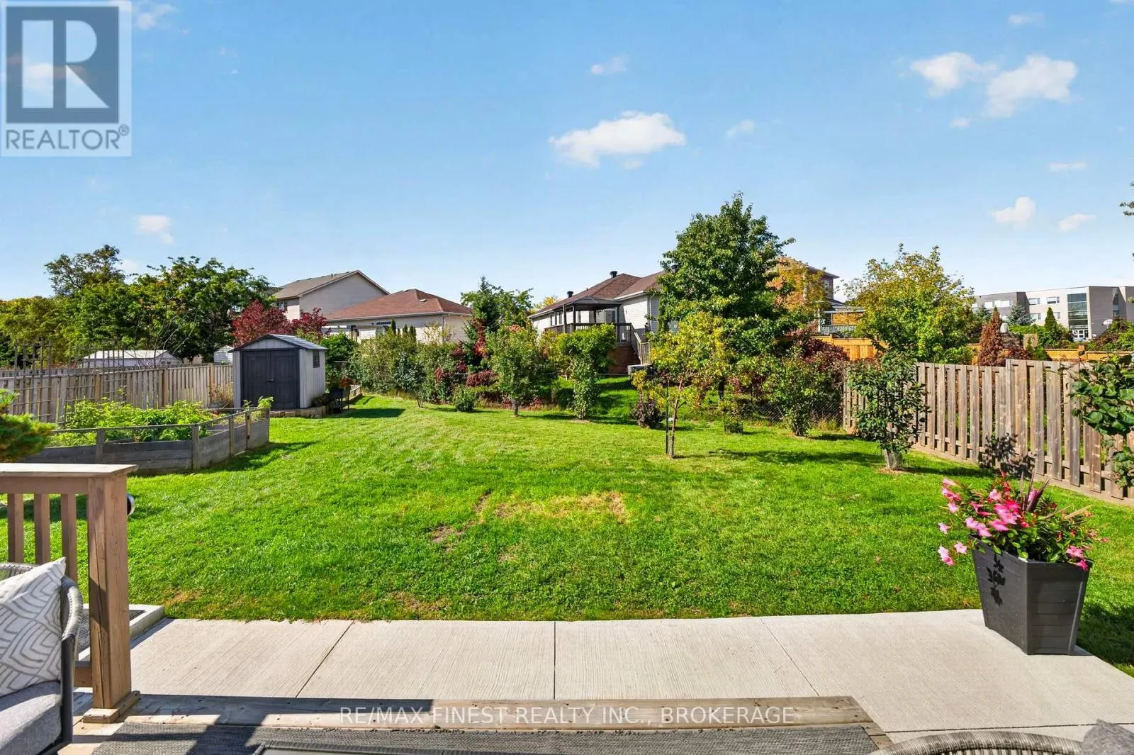 726 MARGARET WAY