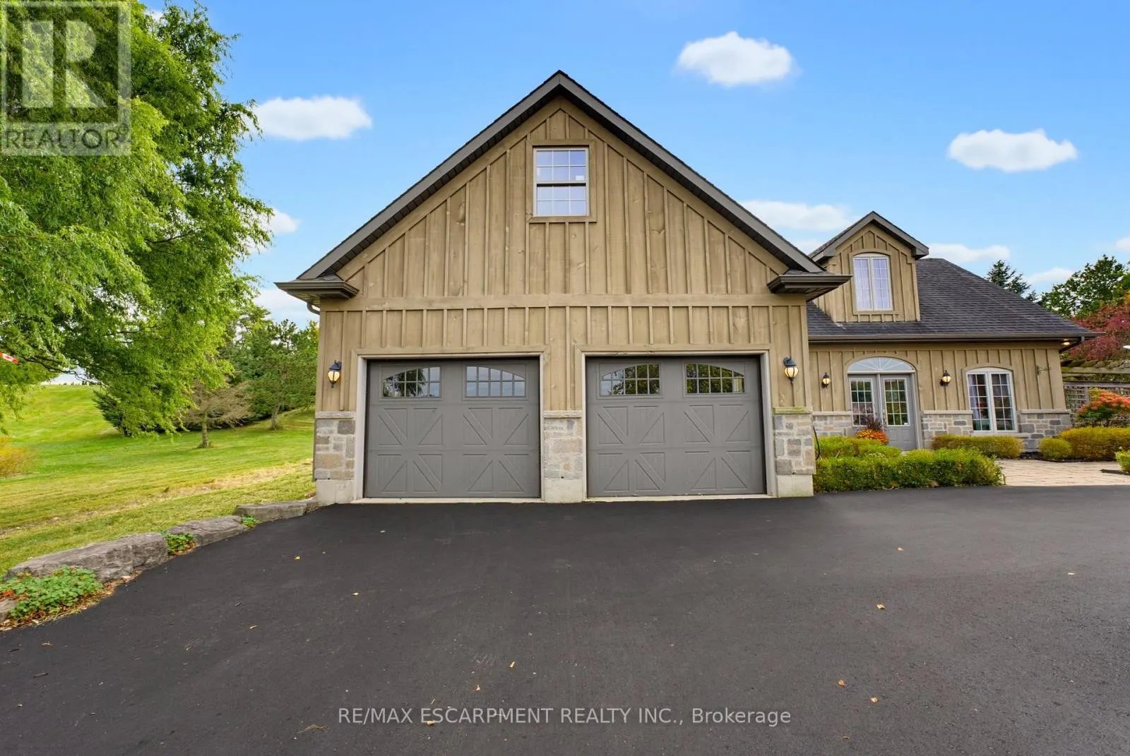 247 OLD ONONDAGA ROAD E