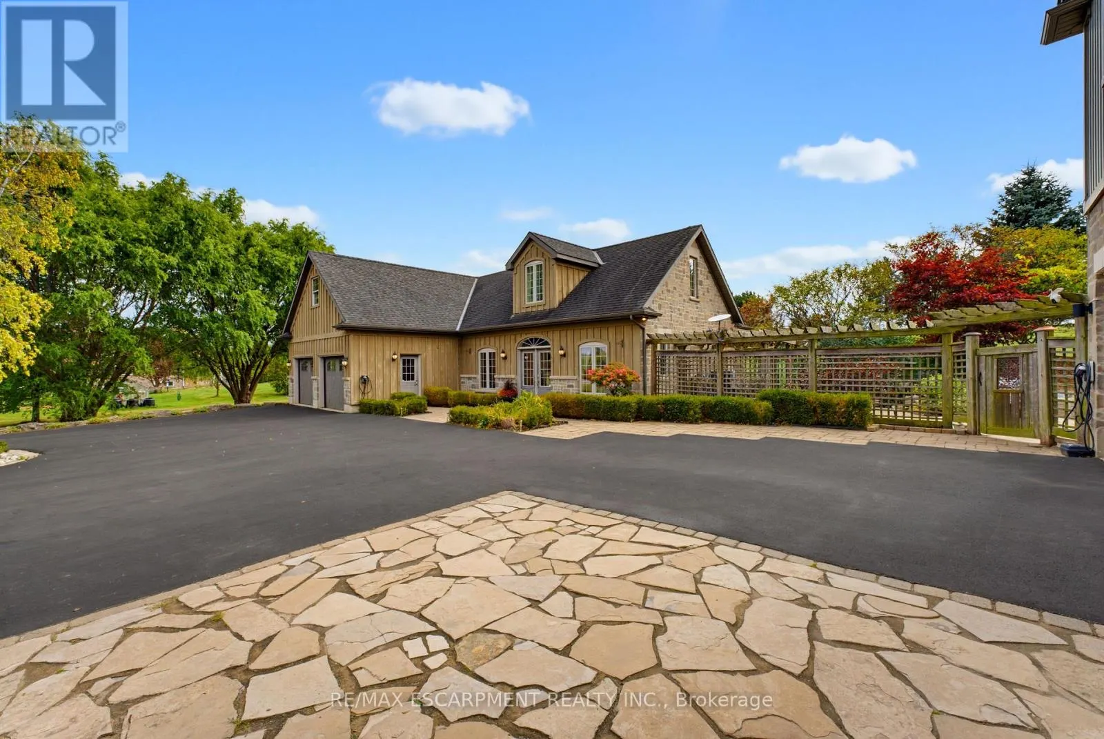 247 OLD ONONDAGA ROAD E